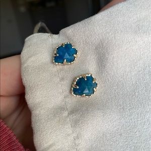 KENDRA SCOTT TESSA EARRINGS (NEVER WORN)